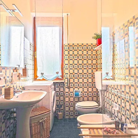 Sweet View Blue Of Patty *